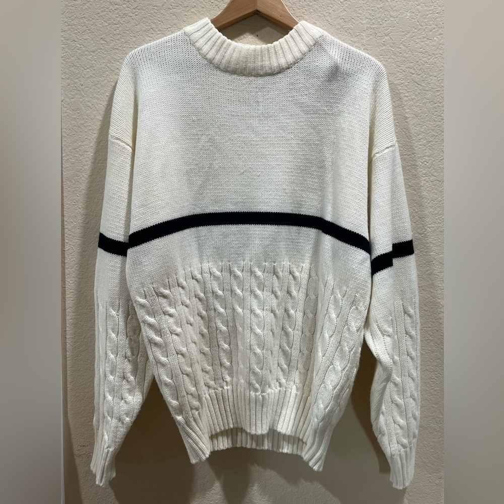 LE CHÂTEAU MADE IN HONG KONG Cream Cable Knit Sweater with Black Stripe MEN SZ M